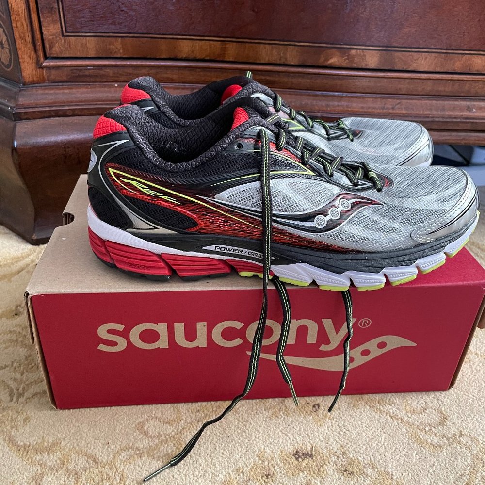 MEN'S SAUCONY RIDE 9 SIZE 8.5